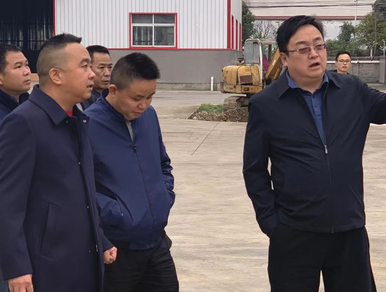 我市領(lǐng)導(dǎo)來我公司調(diào)研的照片